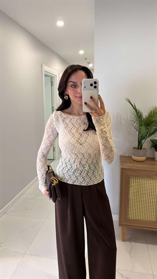 Ledra Ekru Dantel Geniş Yaka Bluz