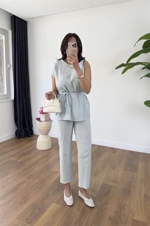 Linda Mavi Omuzu Burmalı Kuşaklı Bluz Pantolon Takım