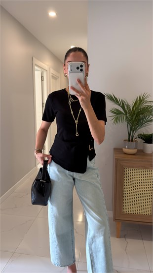 Listo Siyah Belden Tokalı Bluz