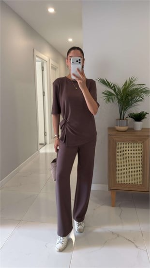 Lotte Kahve Burgu Detaylı Pantolon Takım