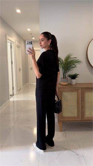 Lotte Siyah Burgu Detaylı Pantolon Takım