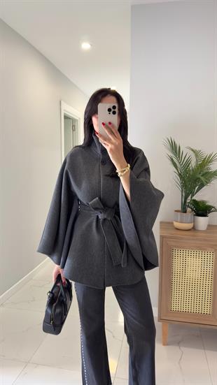 Luffy Antrasit Kuşaklı Kaşe Panço