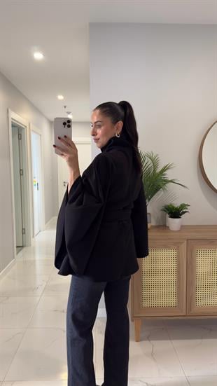 Luffy Siyah Kuşaklı Kaşe Panço