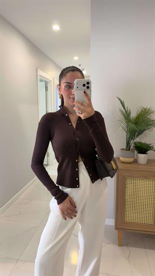 Luysa Kahve Boğazlı Çıtçıtlı Bluz