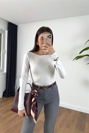 MD Astela Beyaz Basic Bluz