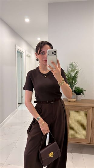 MD Cosret Kahve Tişört