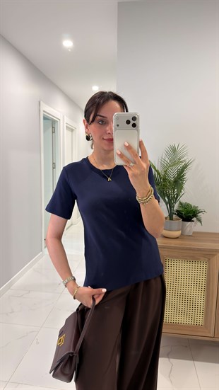 MD Cosret Lacivert Tişört