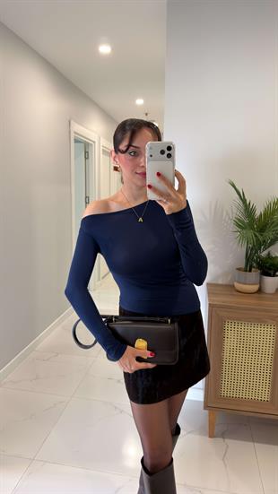 MD Fukka Lacivert Yanları Büzgülü Bluz
