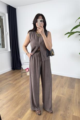 MD Lizya Kahve Gizli Düğme Detaylı Pantolon Takım