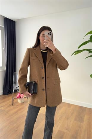 MD Posla Camel Cep Detaylı Astarlı Ceket