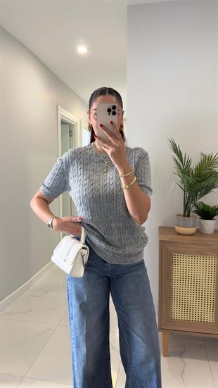 MD Tita Gri Örme Detaylı Kısa Kol Triko