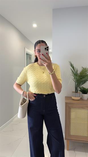 MD Tita Sarı Örme Detaylı Kısa Kol Triko