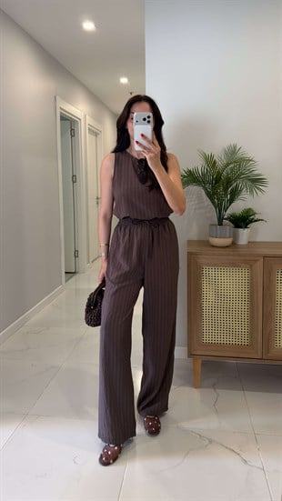 MD Vude Kahve Çizgili Kolsuz Bluz Pantolon Takım
