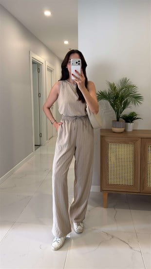 MD Vude Taş Çizgili Kolsuz Bluz Pantolon Takım
