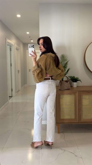 Melotti Beyaz Kesik Paça Kemerli Straight Jean