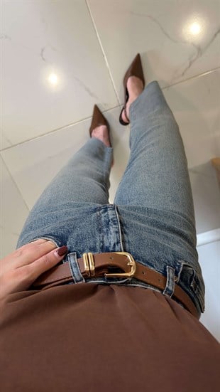 Melotti Mavi Yıkama Kesik Paça Kemerli Straight Jean