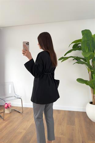 Meslan Siyah Kruvaze Yaka Kemerli Blazer Ceket