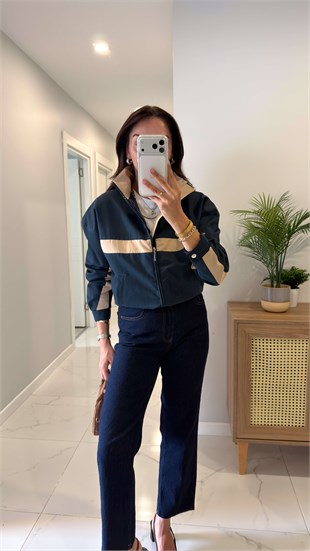 Nilana Lacivert Şerit Detaylı Fermuarlı Ceket