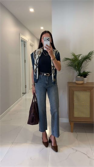 Nutre Orta Ton Mavi Kar Yıkama Boy Fit Kesik Paça Jean