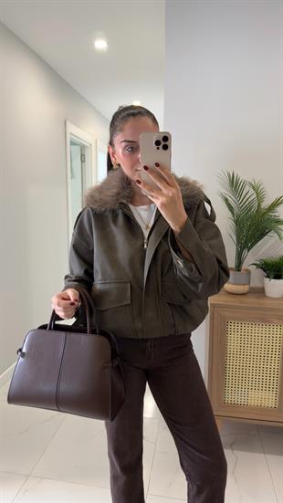 Onda Haki Çıkarılabilir Kürk Yakalı Deri Ceket