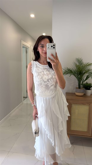 Onders Ekru Boncuk İşleme Detaylı Bluz
