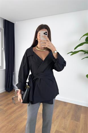 Oslan Siyah Kuşaklı Poplin Gömlek