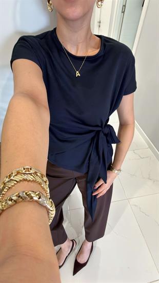Oysh Jerra Lacivert Yandan Bağlama Detaylı Bluz