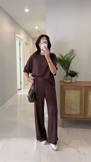 Oysh Virasta Kahve Dikiş Detaylı Bluz Pantolon Takım