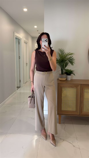 Perin Bej Beli Lastik Detaylı  Pantolon