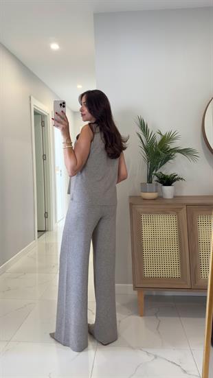 Perstone Vizon Düğme Detaylı Yelek Pantolon Takım