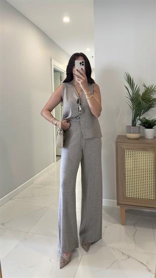 Perstone Vizon Düğme Detaylı Yelek Pantolon Takım