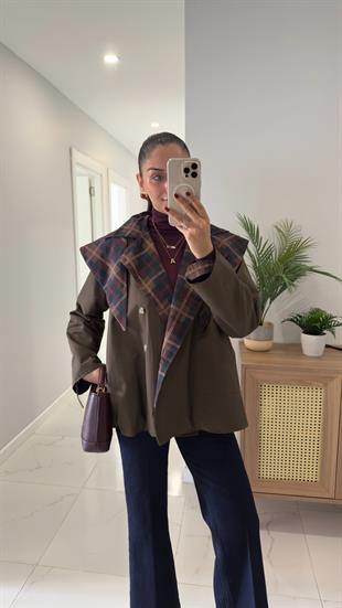 Polin Haki Pelerinli Çift Taraflı Ekoseli Trençkot