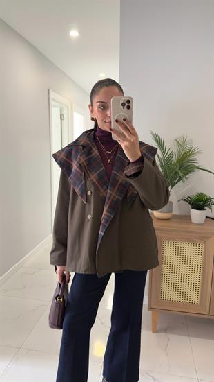Polin Haki Pelerinli Çift Taraflı Ekoseli Trençkot