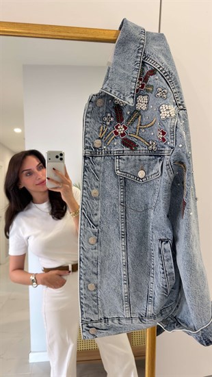 Pollana Mavi Kar Yıkama Boncuk İşleme Detaylı Denim Ceket