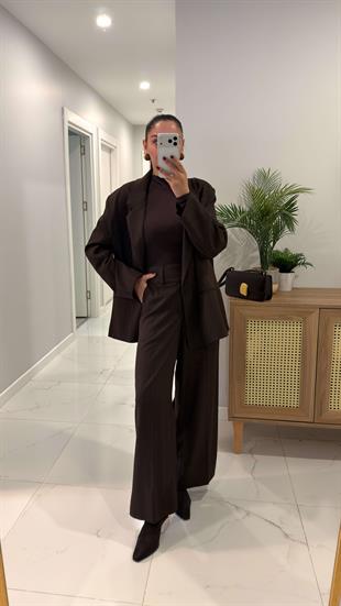 Portekiz Kahve Çizgili Blazer Pantolon Takım