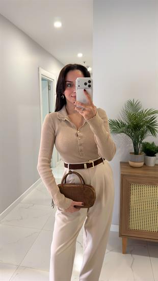 Posti Bej Çıtçıt Detaylı Bluz