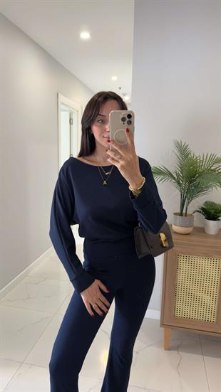 Poswe Lacivert Kayık Yaka Bluz