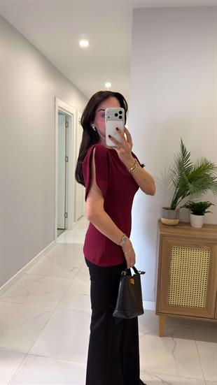 Pusla Bordo Kol Detaylı Bluz