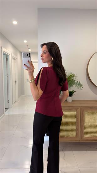 Pusla Bordo Kol Detaylı Bluz