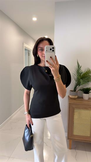 Pusla Siyah Kol Detaylı Bluz