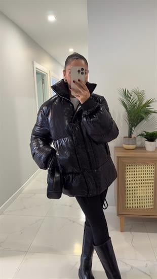 Renato Siyah Parlak Şişme Mont