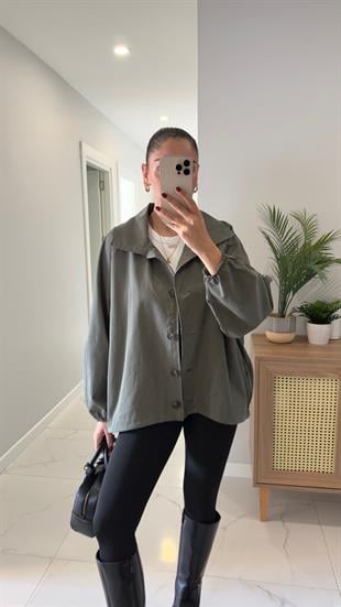 Rome Haki Düğme Detaylı Kısa Trençkot