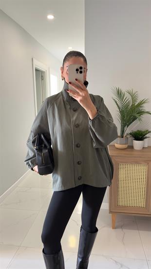 Rome Haki Düğme Detaylı Kısa Trençkot