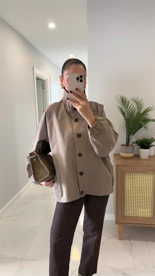 Rome Vizon Düğme Detaylı Kısa Trençkot