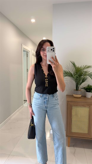 Rusten Siyah Kanca Detaylı Bluz