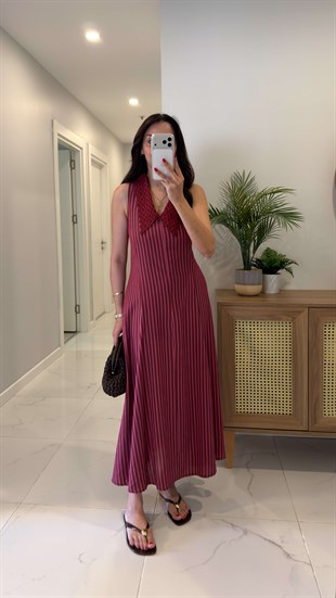 Sela Kırmızı Pembe Garnili Elbise