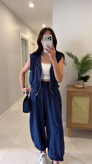 Selay Lacivert Kopüşonlu Yelek Pantolon Takım