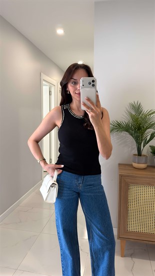 Senika Siyah Taşlı Bluz