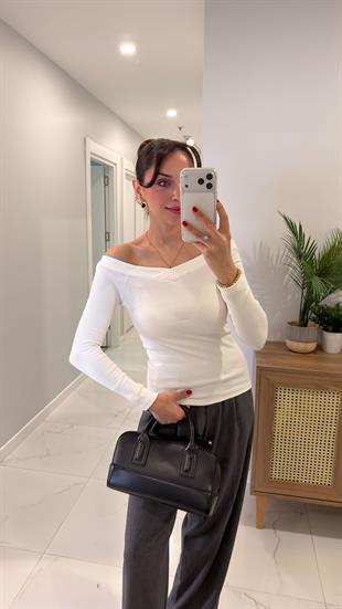 Şerilla Beyaz Kayık Yaka Bluz