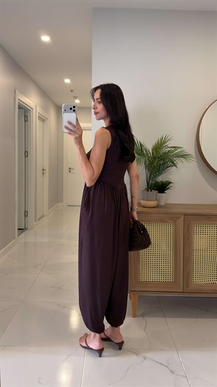 Sienta Kahve V Bel Dikiş Detaylı Balon Paça Tulum